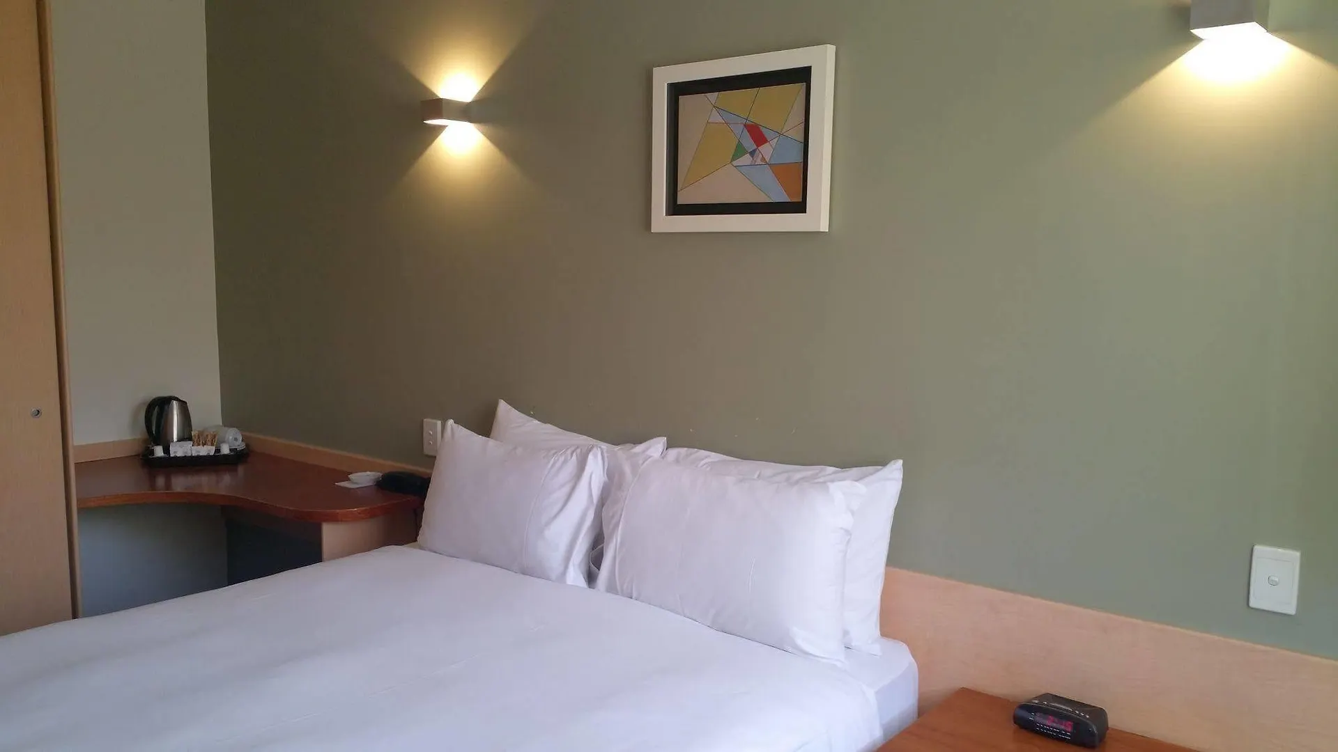 Sullivans Hotel Perth