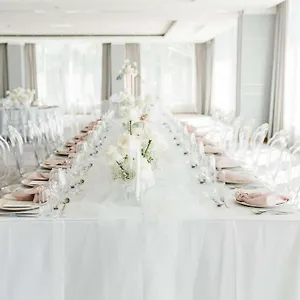 ホテル Doubletree By Hilton Waterfront